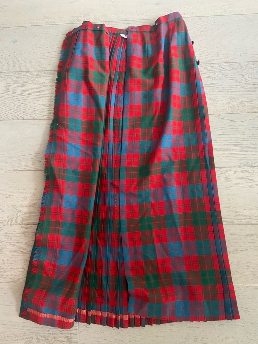 Vintage Wool Tartan Kilt Skirt Maxi Red Green Plaid High Waist 26” Dark Academia - Picture 7 of 9